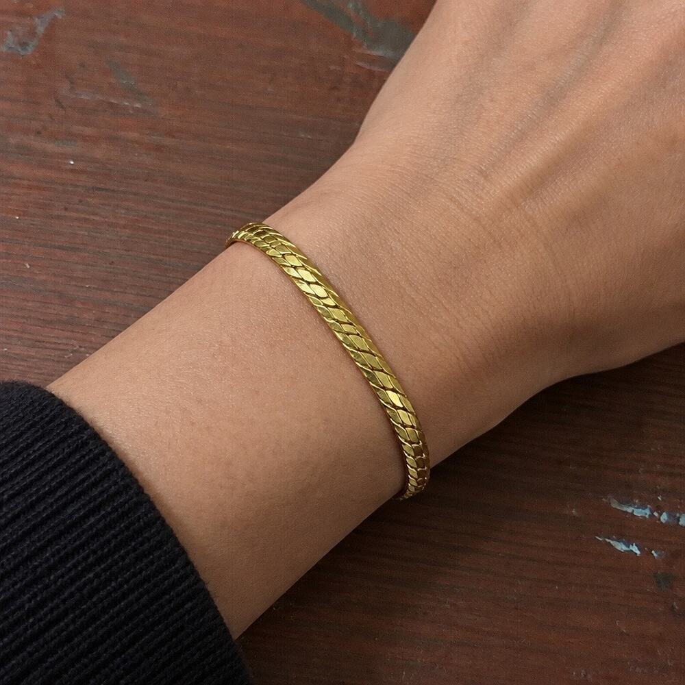 ✨ VINTAGE GOLD FLAT HERRINGBONE CHAIN BRACELET ✨